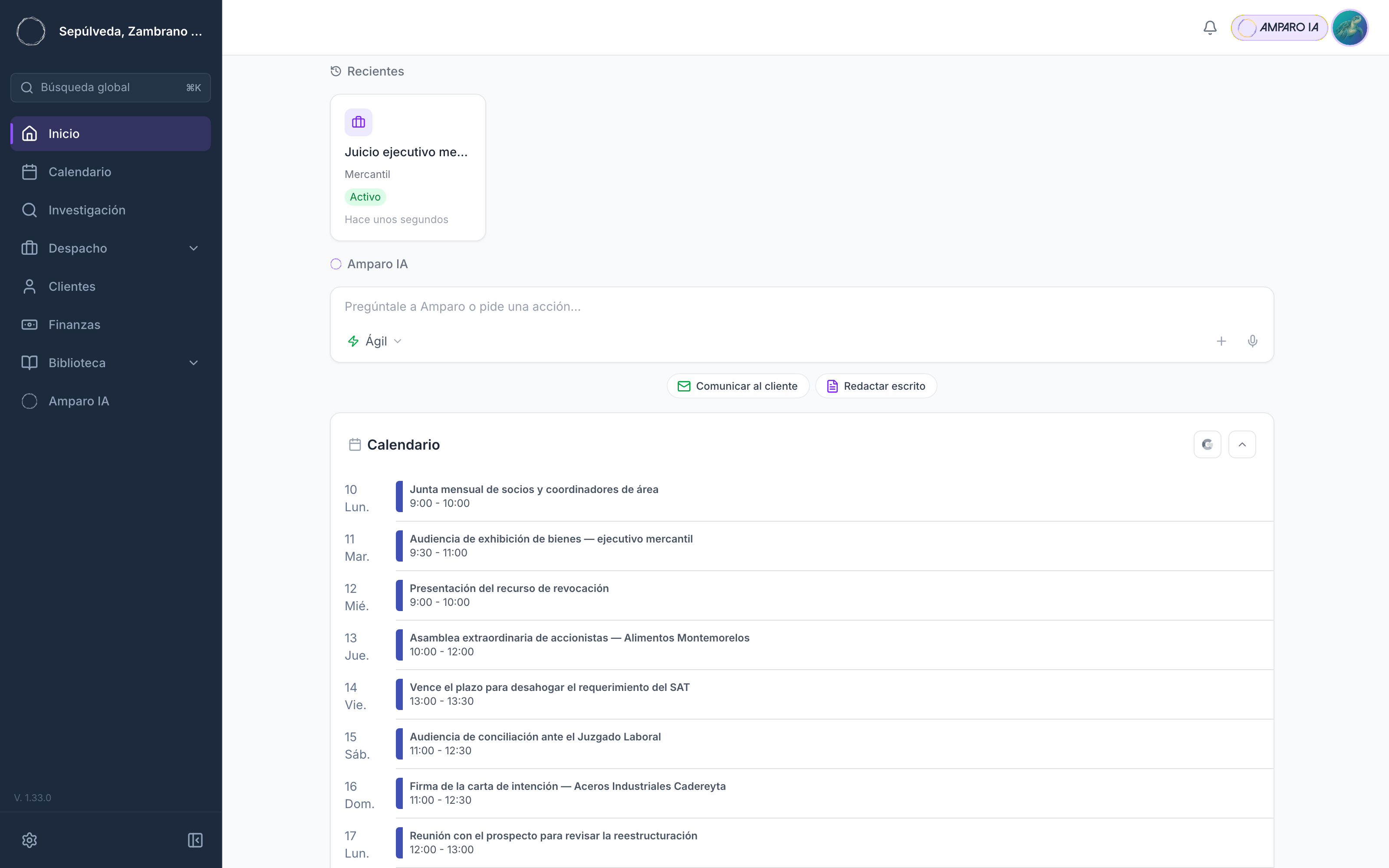 El lector distingue visualmente el mini calendario de Inicio (agenda cronológica de próximos eventos) de la vista de mes completa que solo vive en el módulo Calendario.